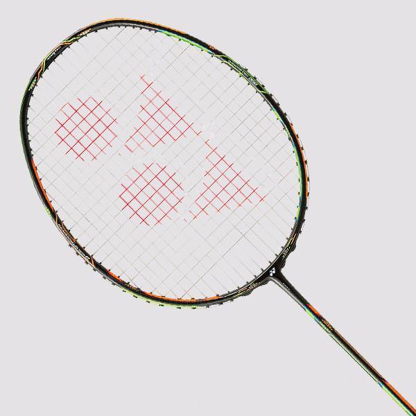 Yonex Duora 10 Badminton Racket Review - Yumo Pro Shop - Racquet Sports online store