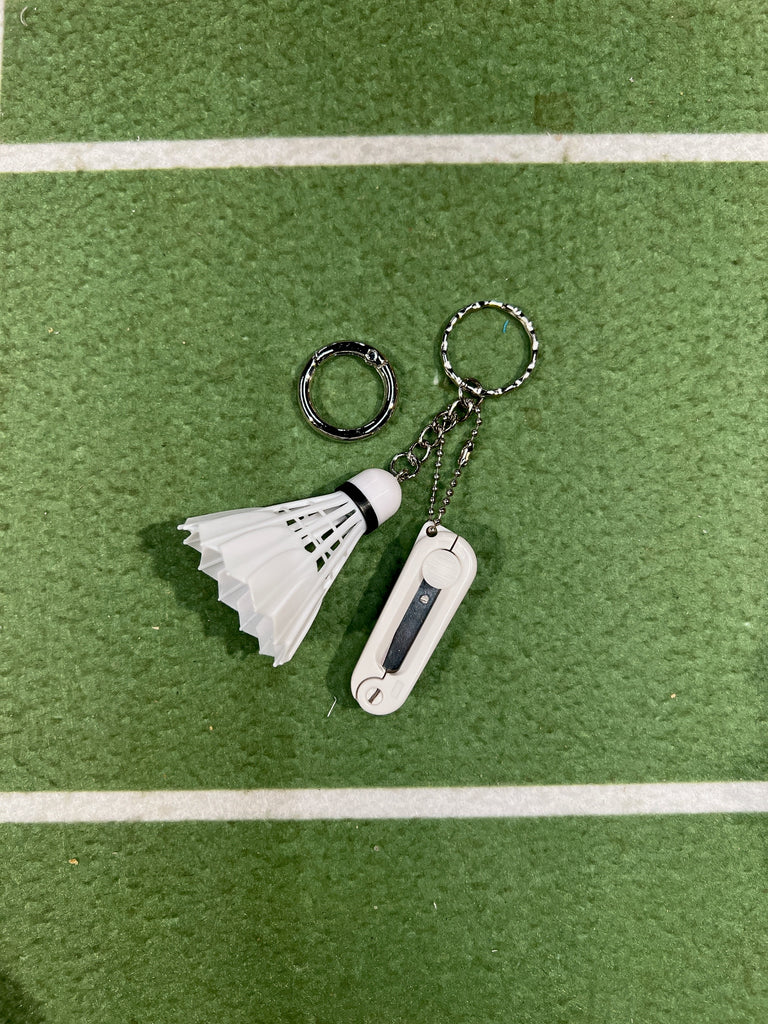 Yumo Creative - Shuttlecock keychain with mini string cutter - Yumo Pro Shop - Racquet Sports Online Store